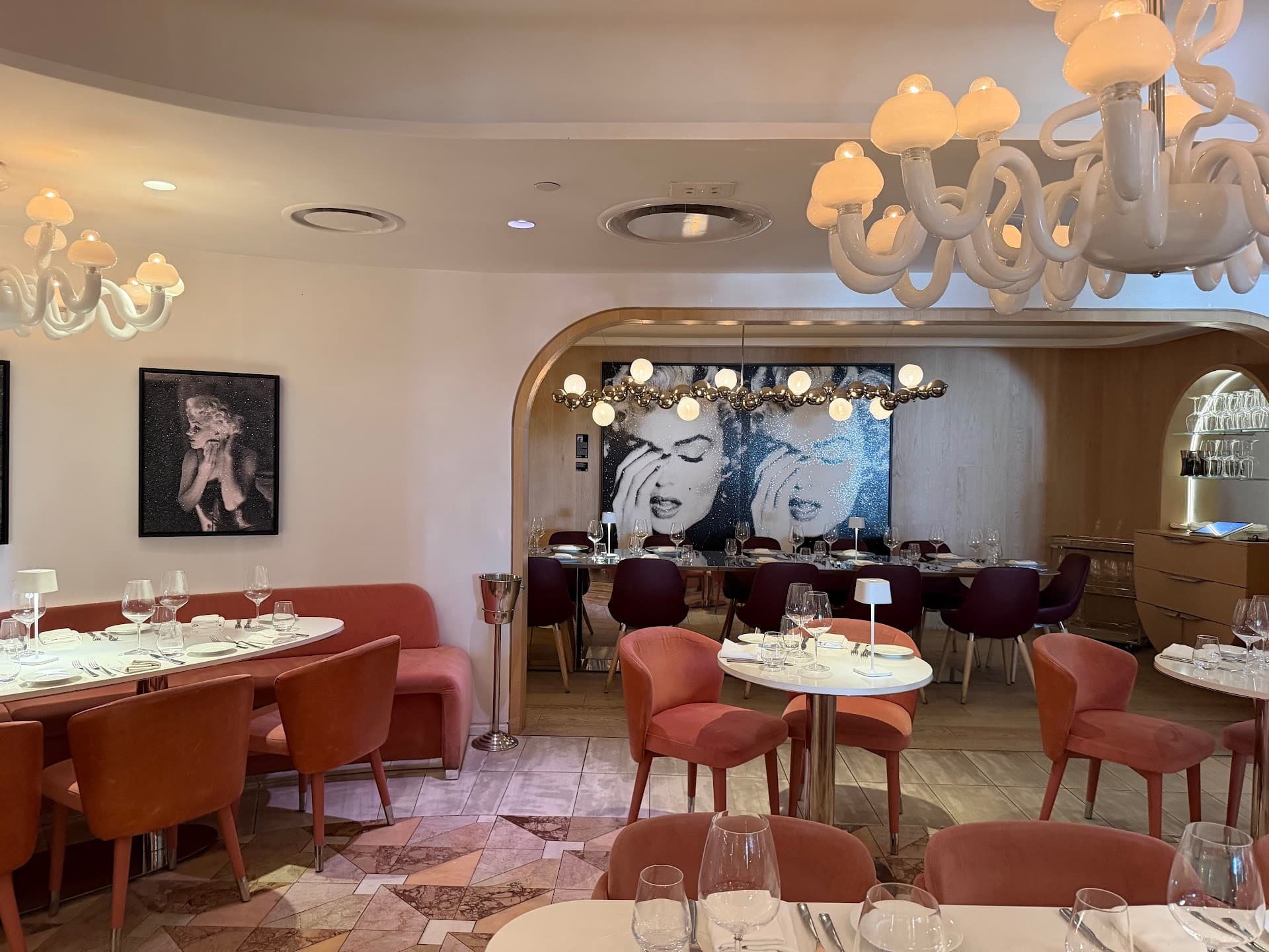 Sofia Italian Restaurant Miami interior at 140 NE 39th St #133