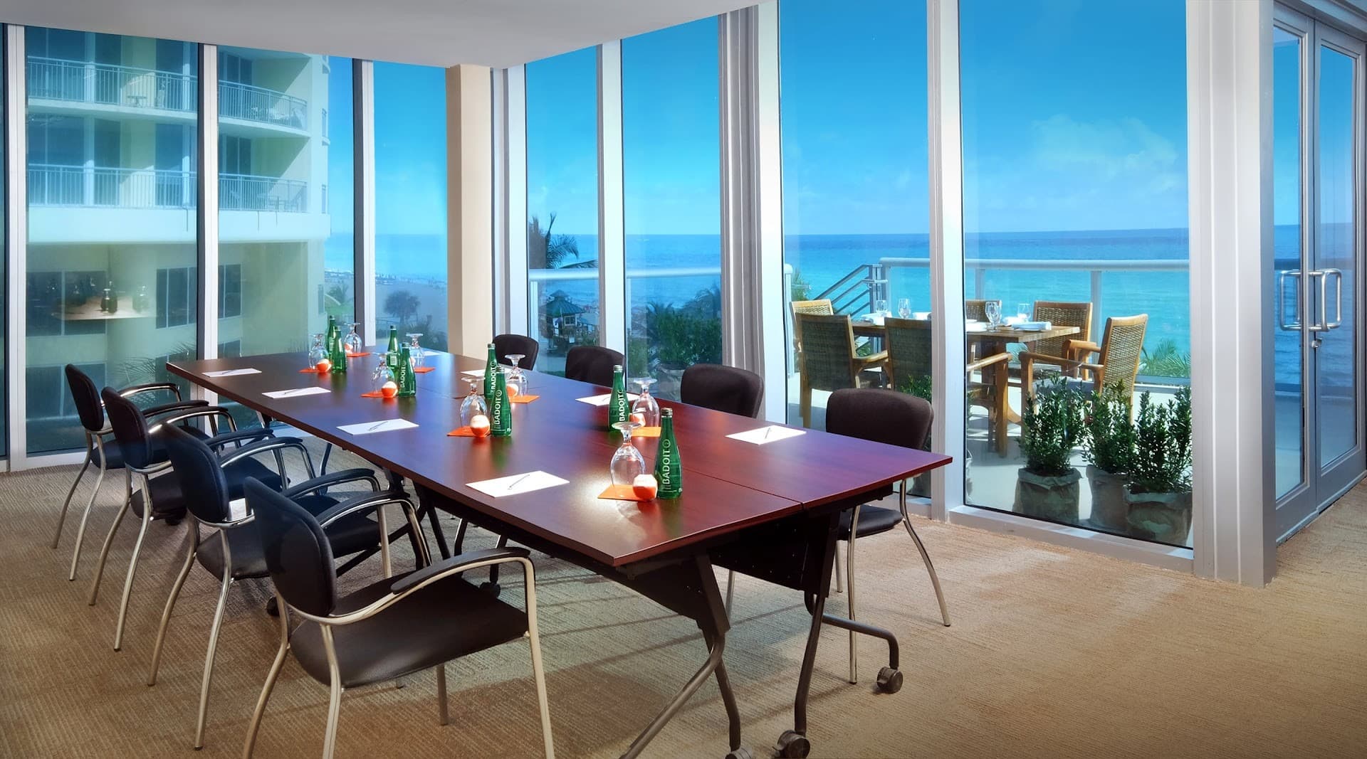 Meeting room at Solé Miami, A Noble House Resort, Sunny Isles Beach