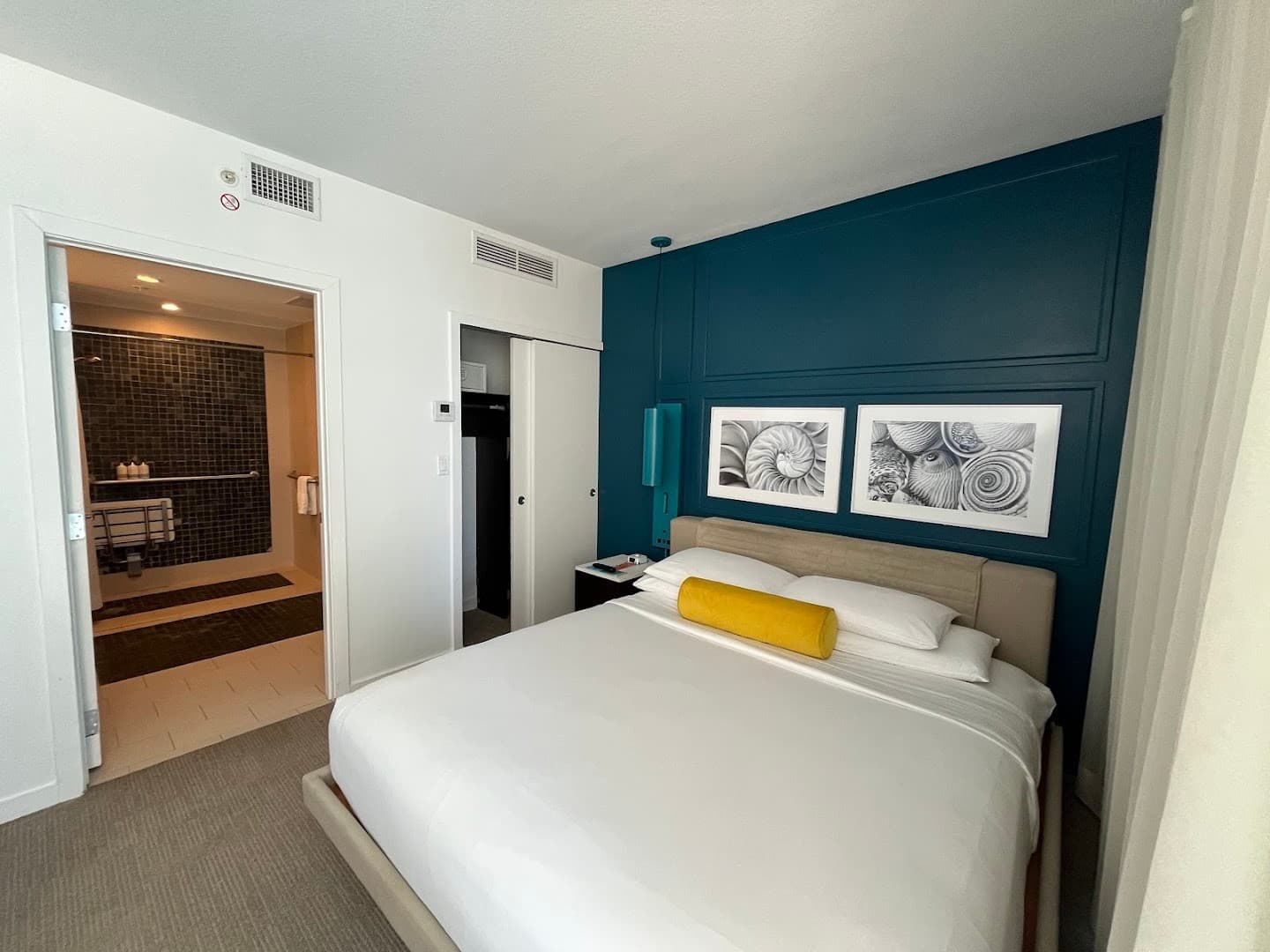 Solé Miami hotel room in Sunny Isles Beach