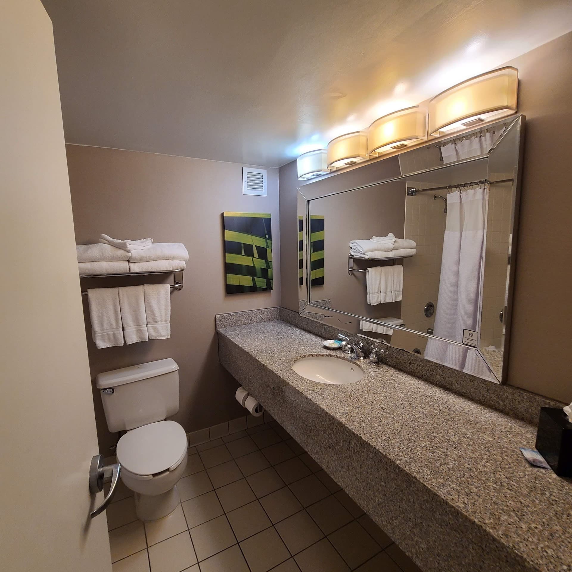 Modern bathroom at Sonesta Miami Airport hotel
