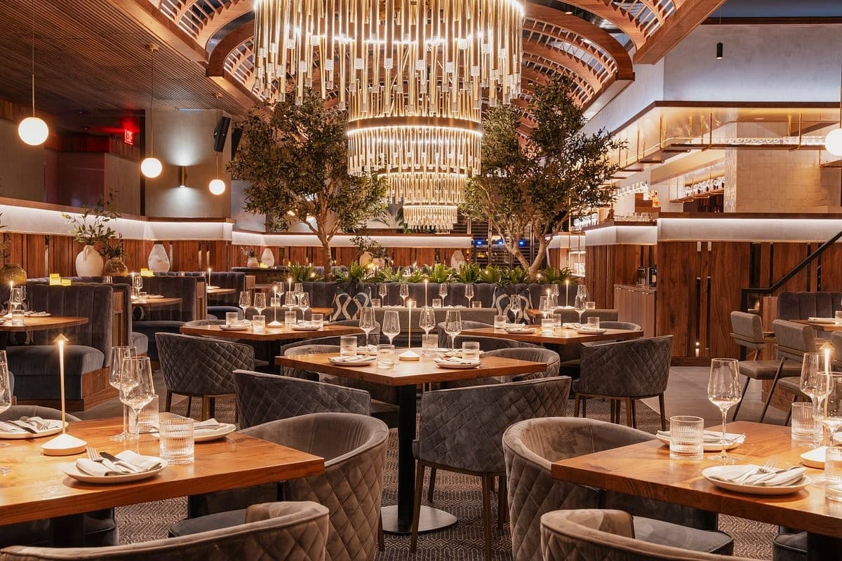 Sparrow Italia Miami elegant dining interior