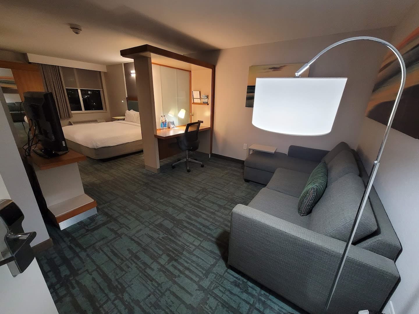 SpringHill Suites by Marriott Miami Downtown suite