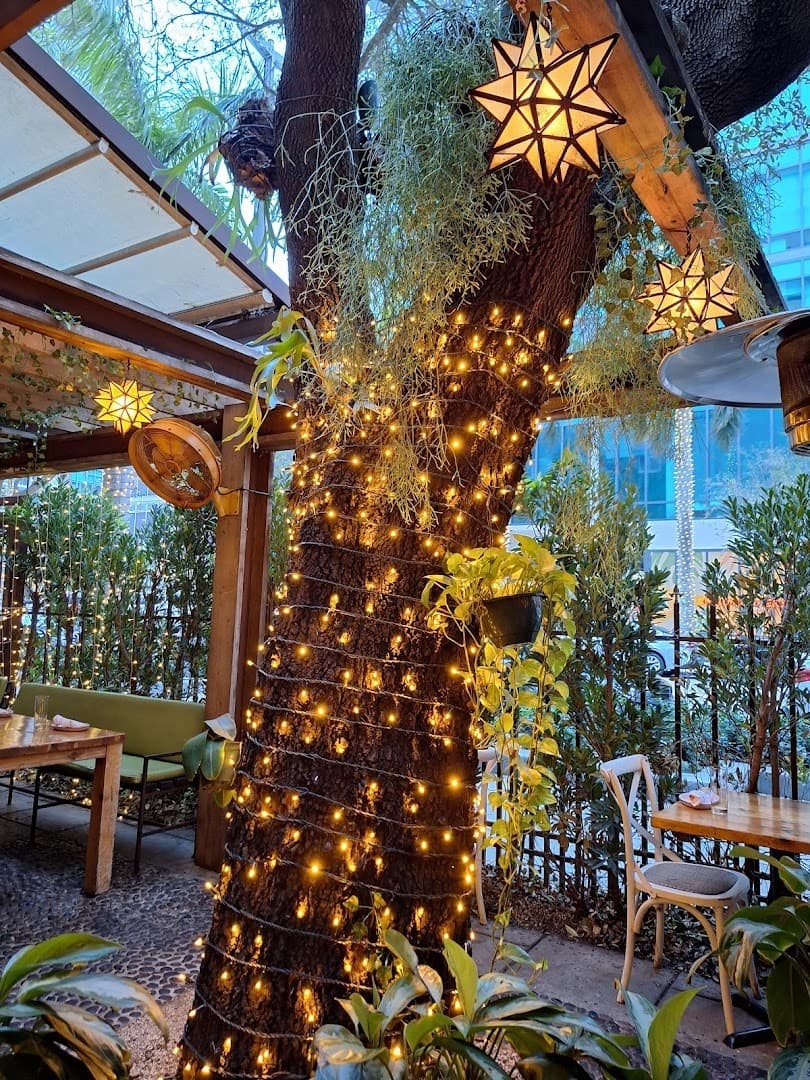 Cozy ambiance at SUGARCANE restaurant in Miami
