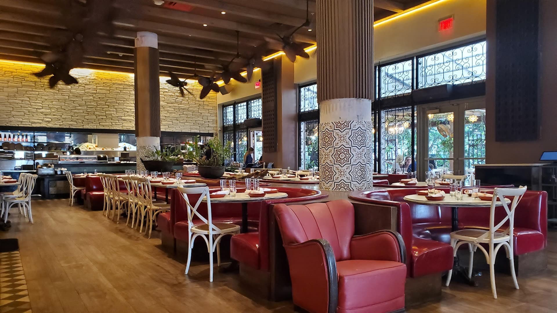 Interior dining room at SUGARCANE in Miami