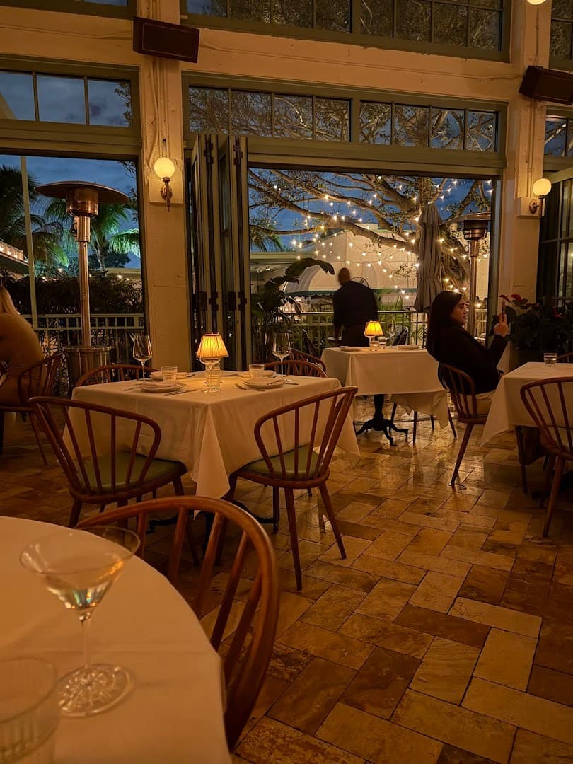 Sunny’s Steakhouse interior in Miami with dining setup