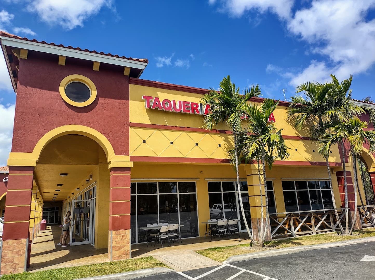 Taqueria Morelia restaurant exterior in Homestead