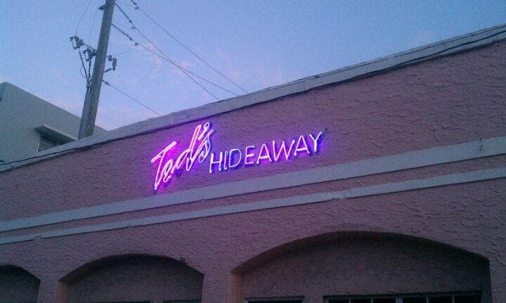 Ted's Hideaway neon sign in Miami Beach