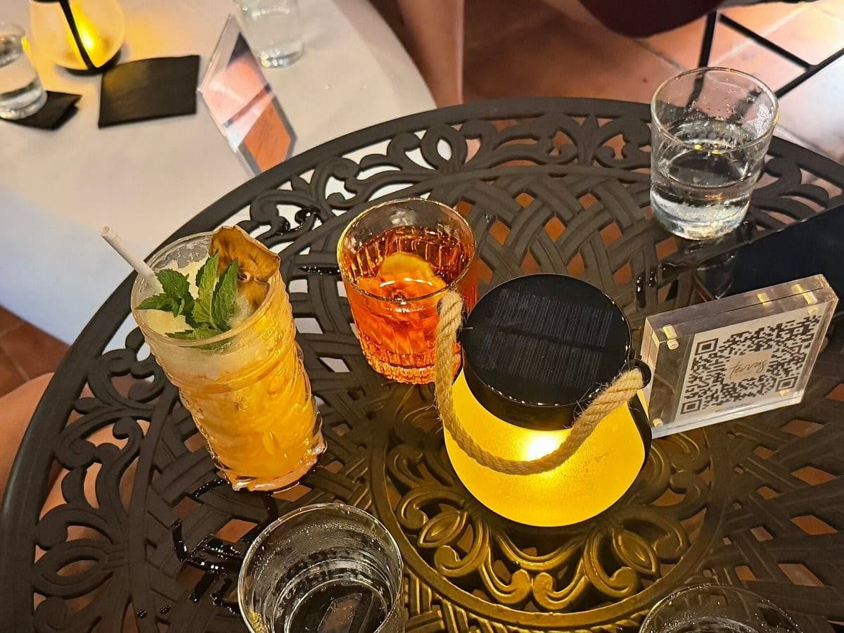 Cocktails at Terras Miami Rooftop bar