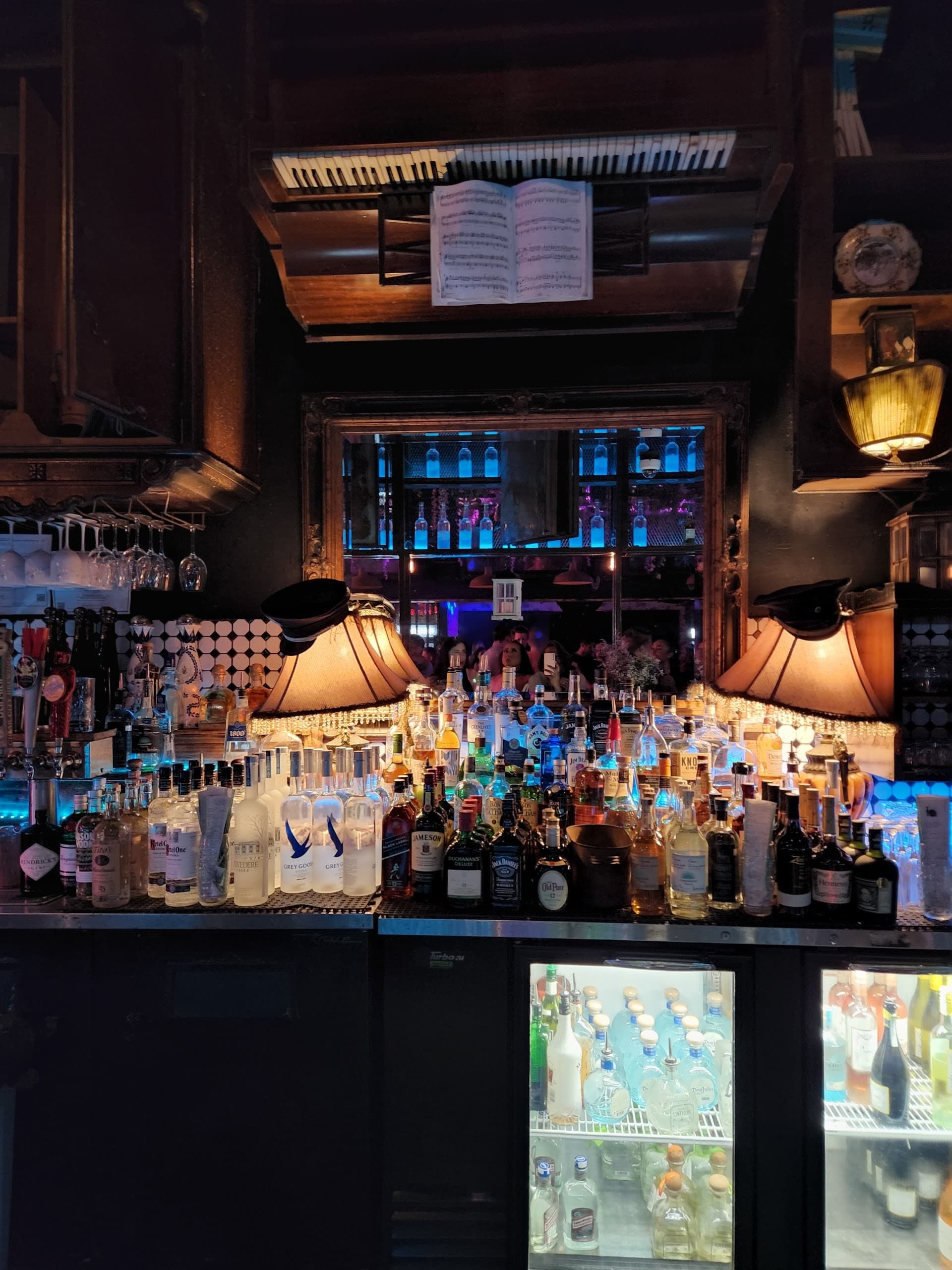 Vibrant bar scene at The Dirty Rabbit Wynwood in Miami
