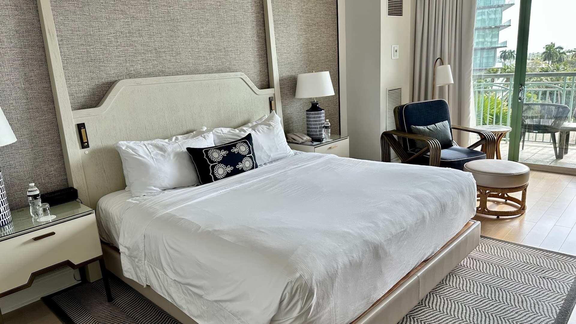 Luxury room at The Ritz-Carlton Coconut Grove, Miami