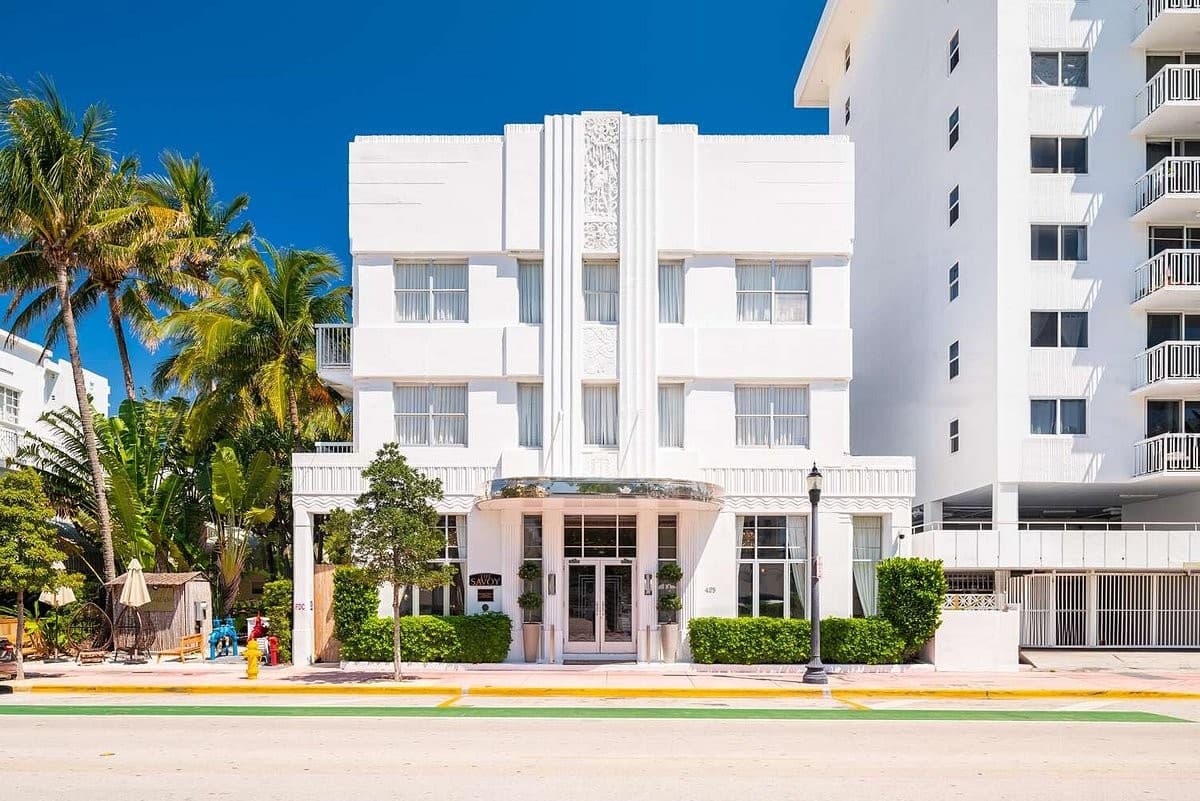 The Savoy Hotel & Beach Club exterior in Miami Beach