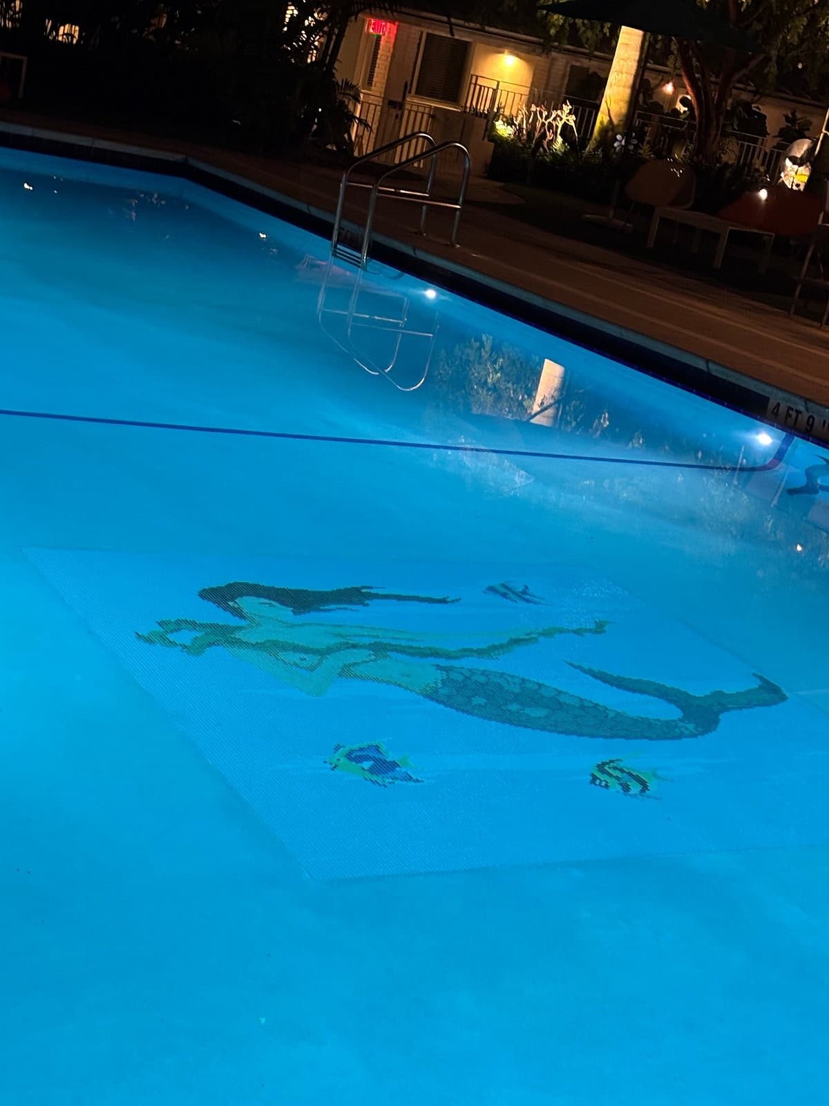 Mermaid pool art at The Vagabond Hotel Miami