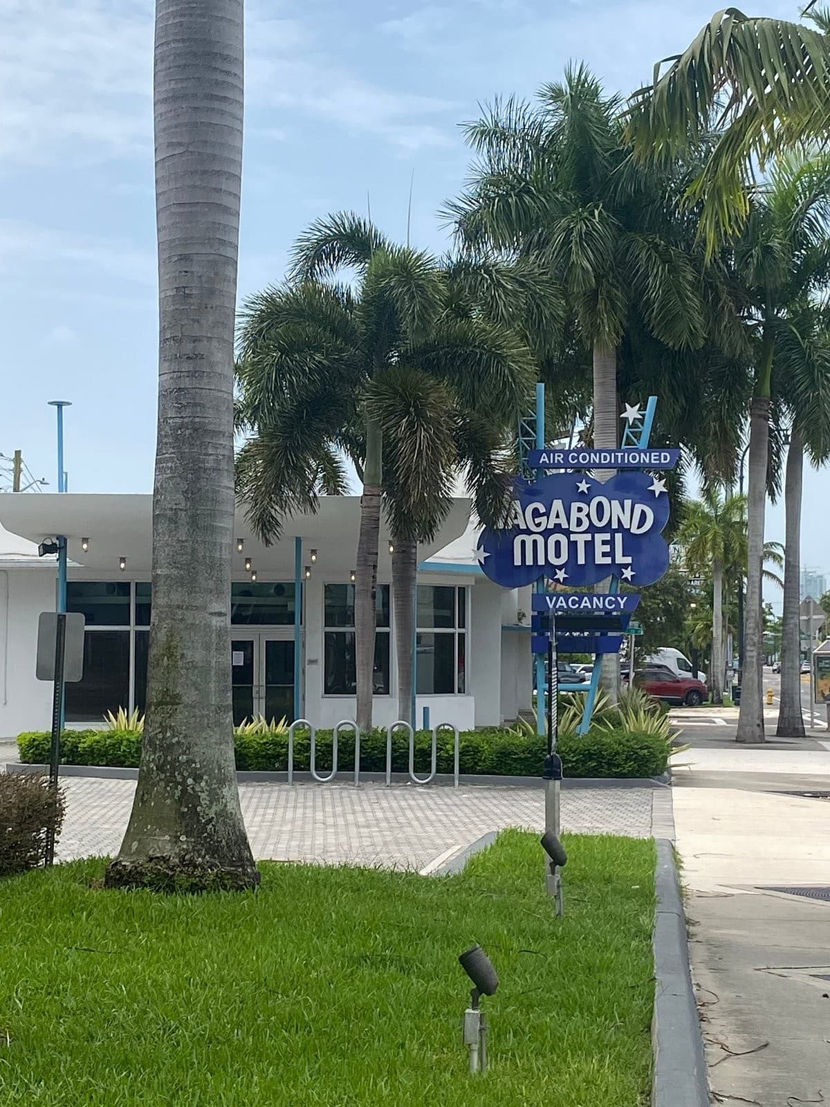 Vagabond Hotel Miami sign with palm trees