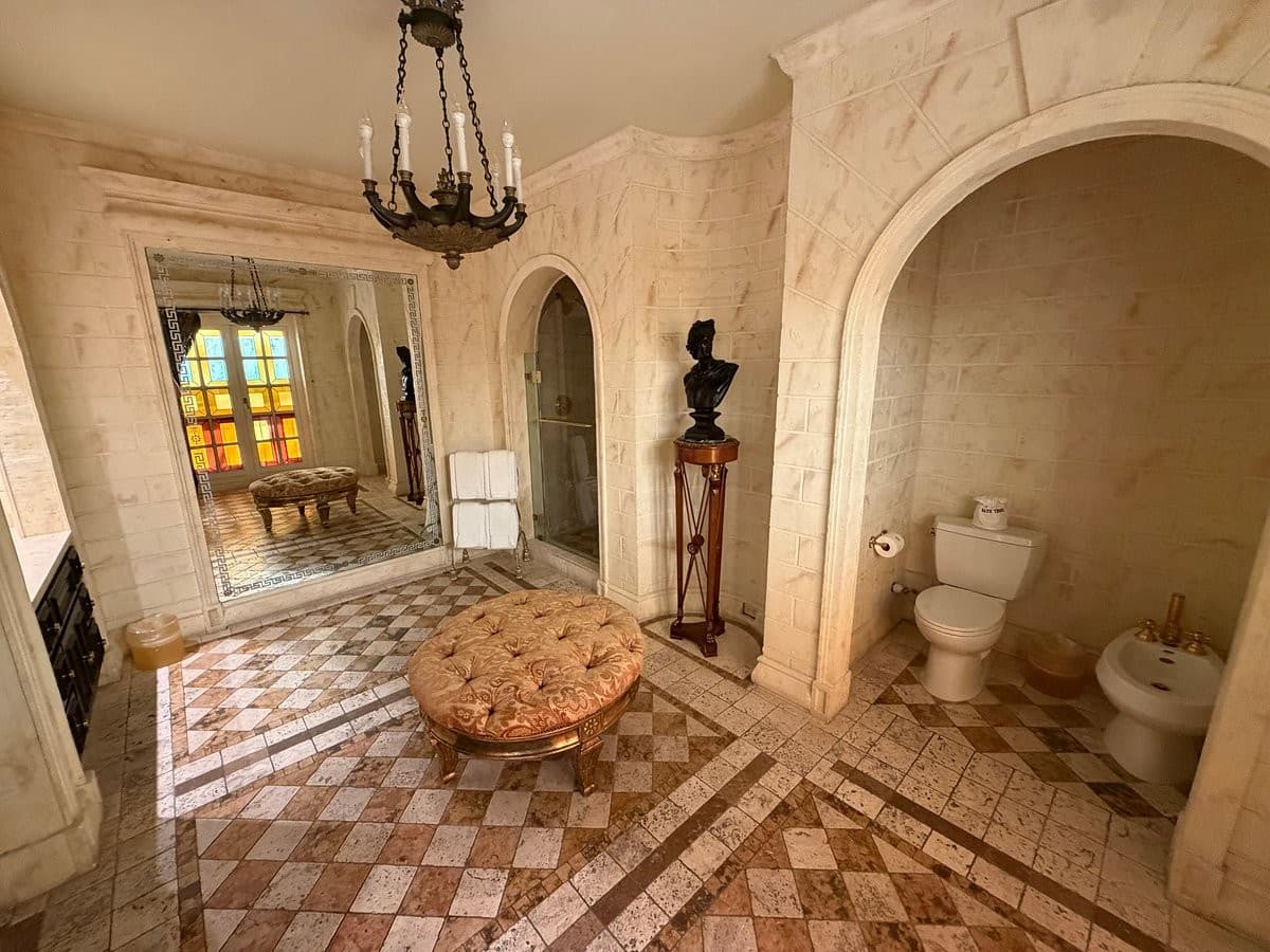 Luxurious bathroom at The Villa Casa Casuarina, Miami Beach