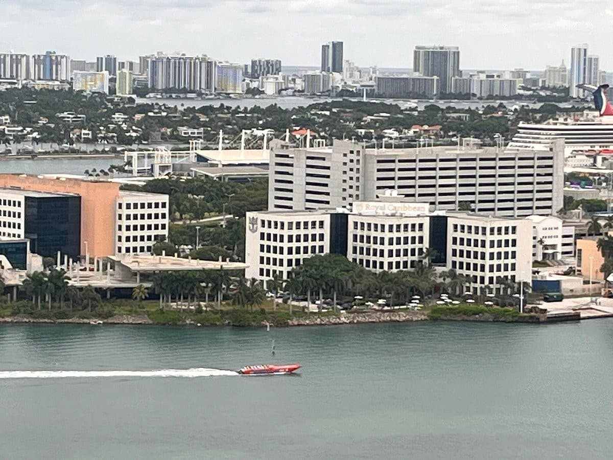 Thriller Miami Speedboat Adventures view of Miami
