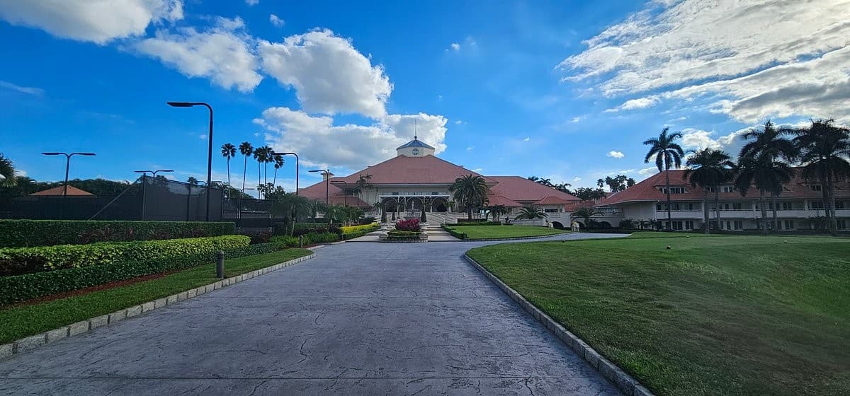 Trump National Doral Miami hotel exterior view