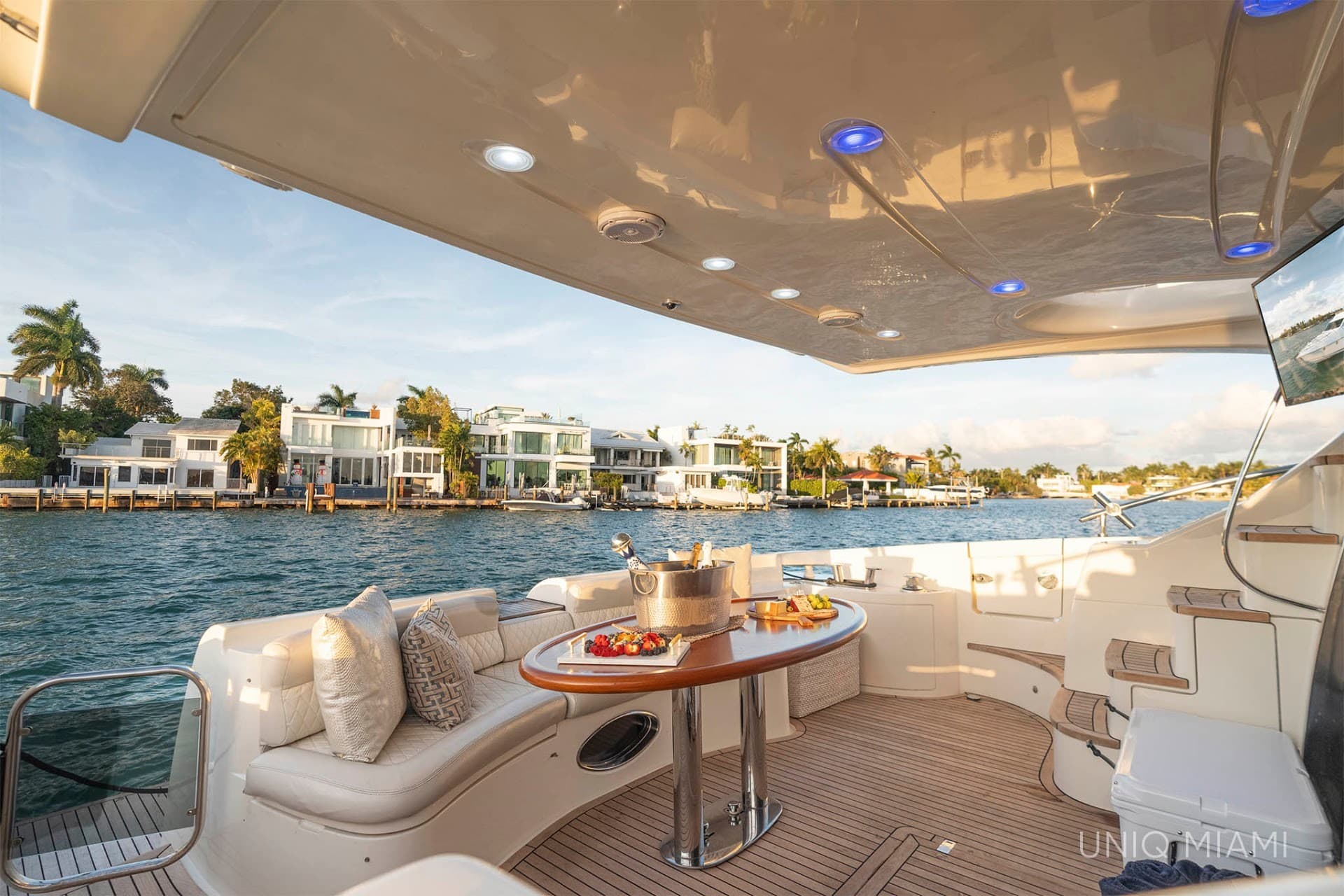 Luxury yacht dining experience at UNIQ Miami Yacht Charters