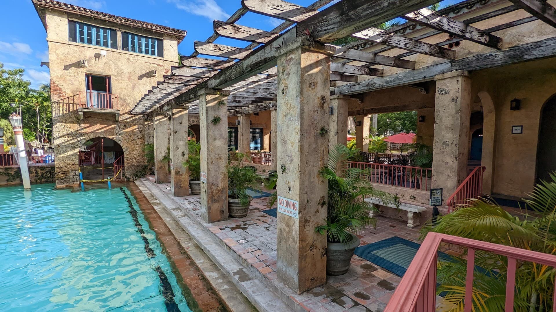 Venetian Pool architecture in Coral Gables